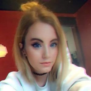 Meet your Posher, Hayley